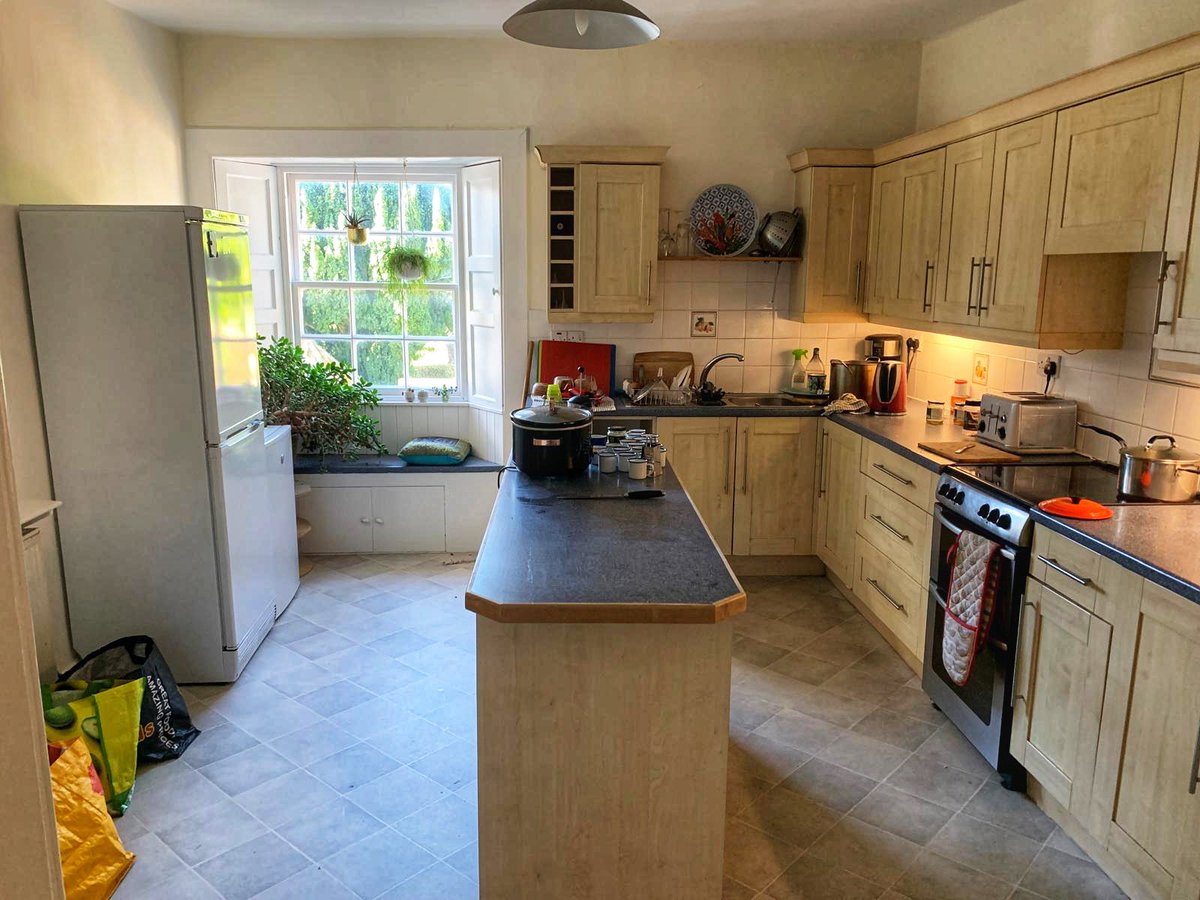 Cardross Estate tweet media