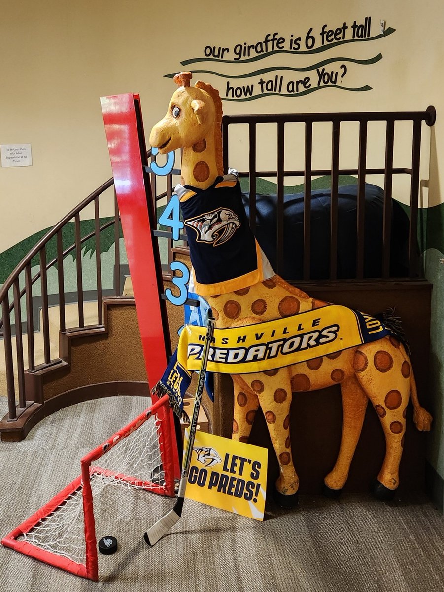 FirstStepsNash's tweet image. Training the next generation of Preds players! Even our giraffe is standing by ready to be the 12th man tonight! Game 6 is within reach! @NashvillePreds_ @PredsFoundation @deximaging @helper_abby