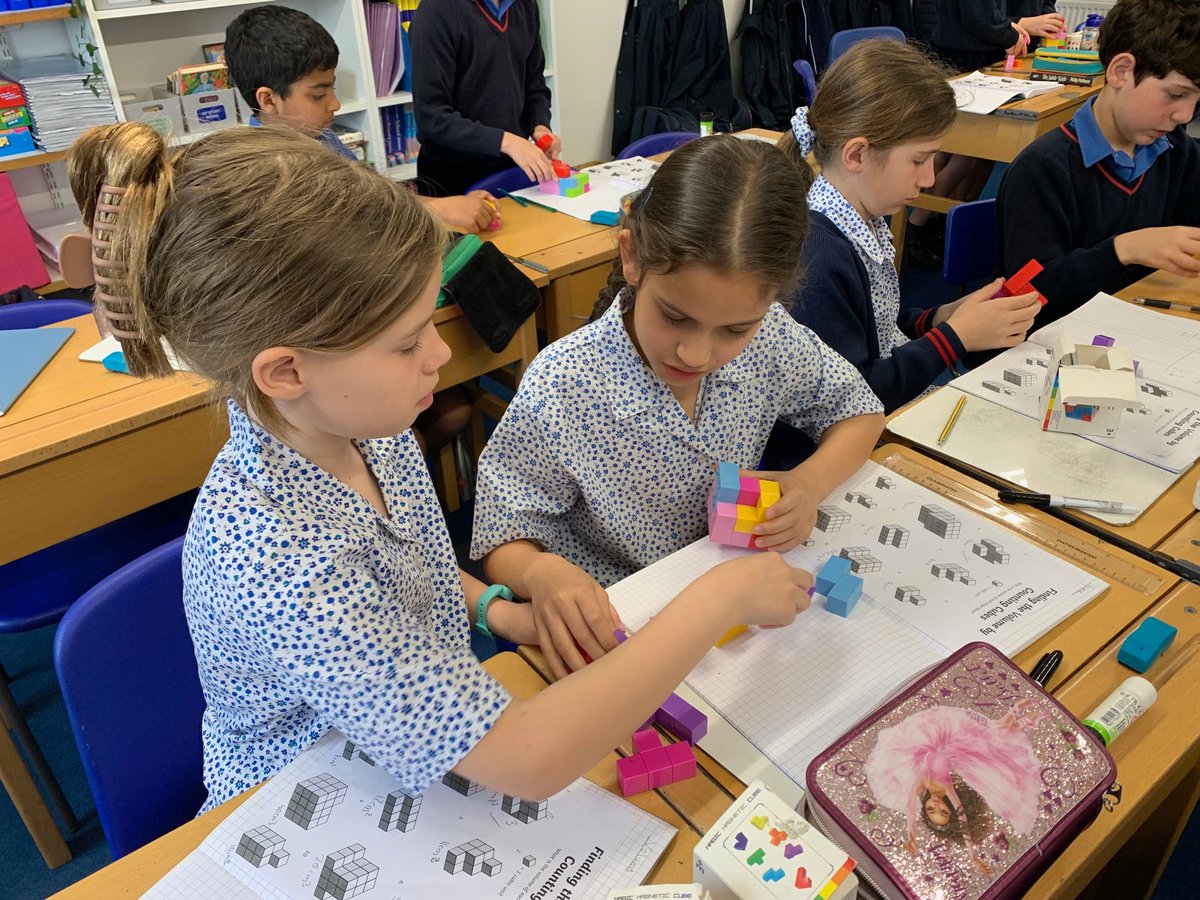 prospecths's tweet photo. Year 5 have been experimenting with creating cubes and cuboids with different dimensions. Subsequently they calculated the volumes of those shapes both mathematically and through visualisation. Go, Year 5, go! #prospecthouseschool #ilovemaths https://t.co/Gm0WiryAmz