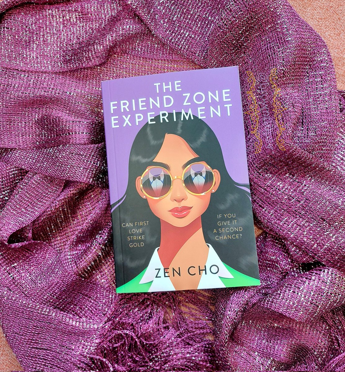 Thank you @chlodavies97 for this fab proof of #TheFriendZoneExperiment by @zenaldehyde which is out 8th August from @panmacmillan This little beauty will be part of the @Squadpod3 #SquadPodFeaturedBooks line-up in August, so stay tuned for our thoughts! 😁