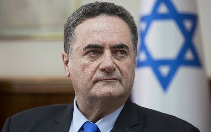 🗣️ İsrail Dışişleri Bakanı Katz: - Türkiye, İsrail'e ithalat ve ihracatı bloke ederek anlaşmaları ihlal ediyor. Türk halkının ve iş adamlarının çıkarlarını hiçe sayan, uluslararası ticaret anlaşmalarını hiçe sayan bir diktatör böyle davranır. - Alternatifler oluşturacağız.…