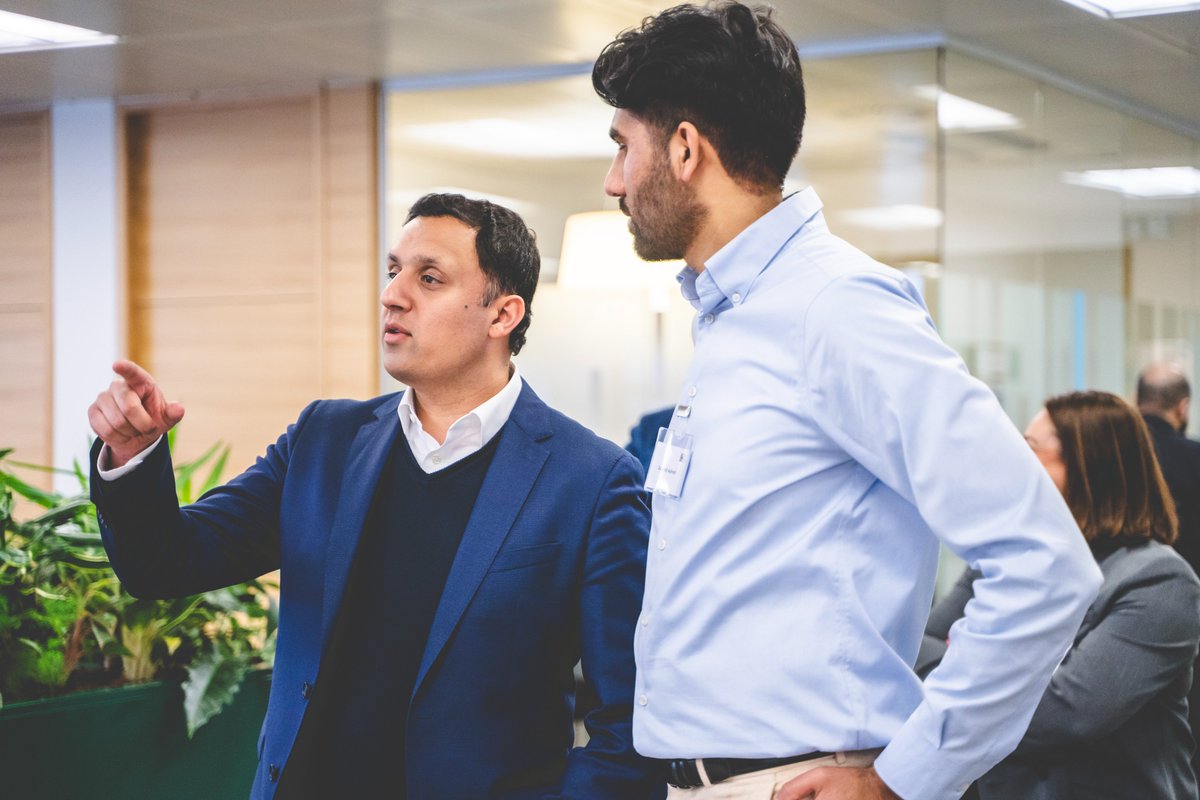 _junaidashraf's tweet image. 🌟 Inspiring evening with @AnasSarwar at the Asian Business Chamber Eid Party! 🌟

80 Asian businesses came together as Anas highlighted the vital role of the Asian community in Scotland's economy. 🚀

Big thanks to @Dentons , @Glasgow_Chamber, and our senior partners. Together,…