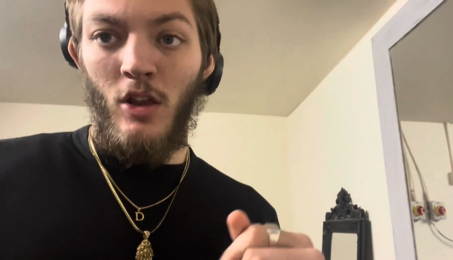 MikeGuylee's tweet photo. YDNB Vlog: Episode 22
Damn ... I love the YDNB vlogs!!! They always have their own unique style!!!
Check the new one out!!!
Don't forget to ...
Like!
Comment!
Subscribe!
Link: https://t.co/wOs2nkpm4w https://t.co/gAxeZZHQa4