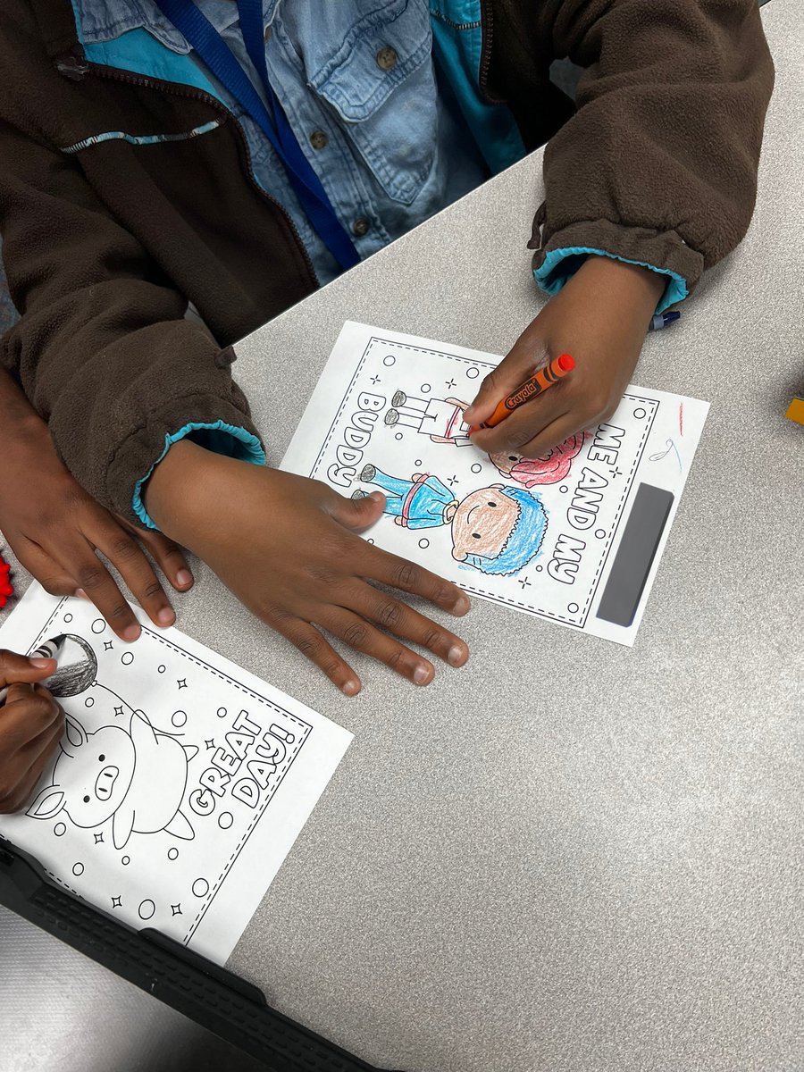MissLopezL's tweet photo. F is for friends! #AlphabetCountdown #2ndGrade @MRobinsonElem https://t.co/4R4T6HaB0m