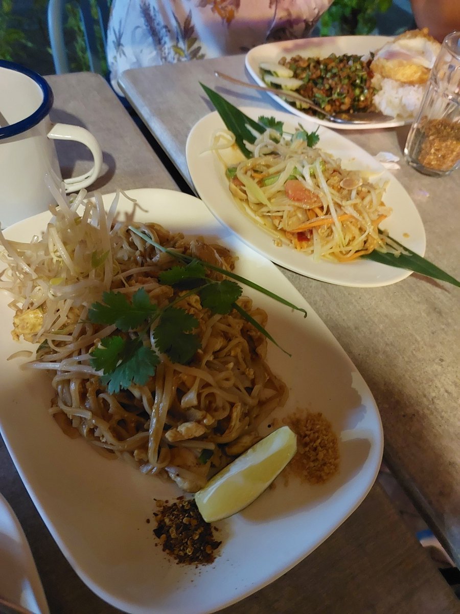 ginerickk's tweet image. 