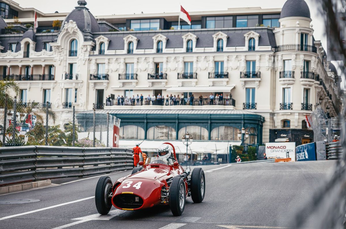 #GrandPrixMonacoHistorique 8 days till a time-travel in the streets of Monaco! The Historic Grand Prix returns from Friday 10 May to Sunday 12 May 2024, for even more adrenaline, racing and classic cars. spr.ly/6017jGlwh