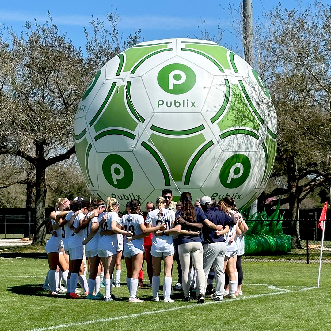 A BIG thank you to everyone cheering on their local youth soccer teams this spring. ⚽ Publix has proudly sponsored youth soccer associations since 2007. We believe supporting youth sports is a win-win for our communities. #GoodTogether spr.ly/6012j8GuM