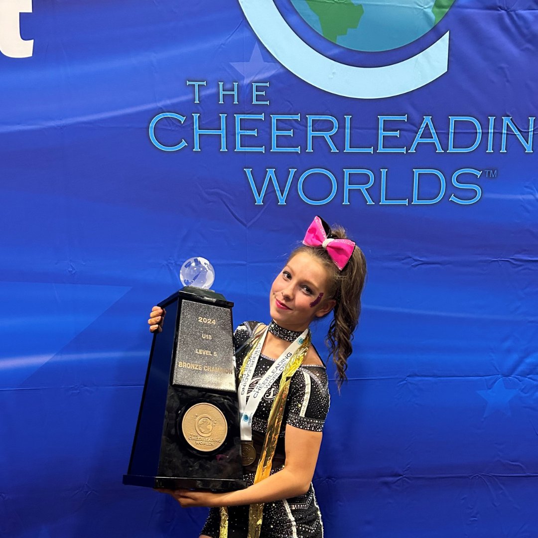👯 Our pupil, Lori and her cheerleading team travelled to Florida to compete in the Cheerleading Worlds championships. 

Their performance earned them a 3rd place finish in a competition featuring hundreds of international teams.

Well done Lori!

#BablakeSchool #cheerleading