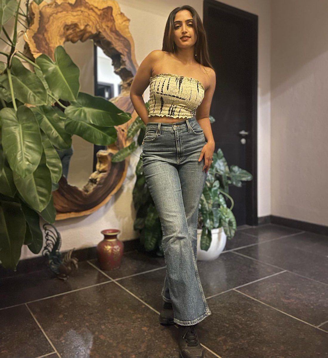 Inframe @Reba_Monica 

#RebaMonica #RebaJohn #TamilnaduGalatas #RebaMonicaJohn