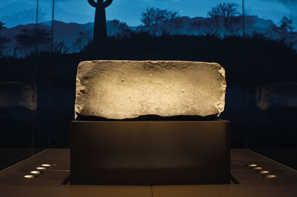 Make a date with the Stone of Destiny at the new Perth Museum buff.ly/4dgQqCR via @Apollo_magazine