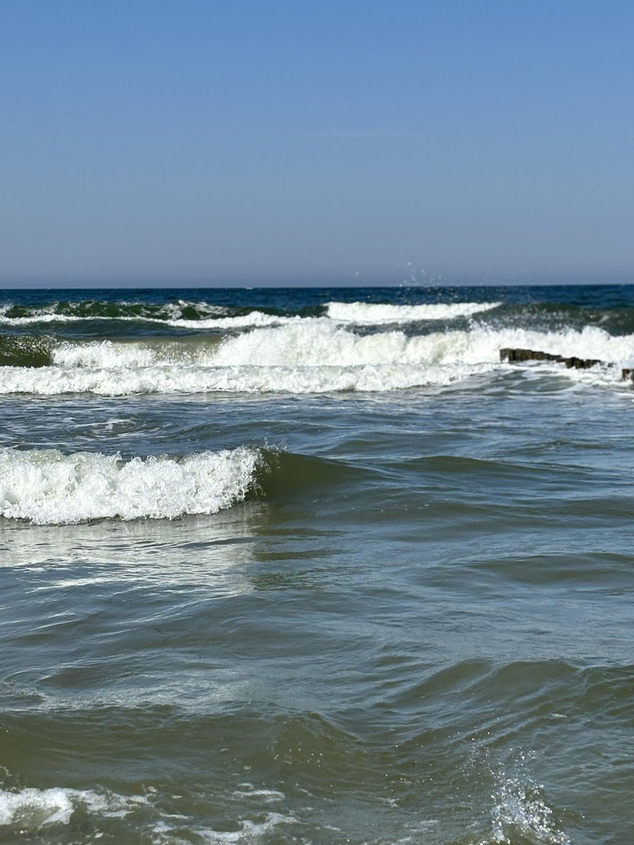 Und dann habe ich kurz vor der Abfahrt noch ein paar Tage mehr Meer im Sommer gebucht. 
#Sekundenglück 
#Meerweh