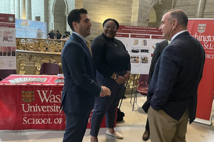 What medical breakthroughs are on the horizon? Last week, WashU Medicine students shared their research on neurosurgery and plastic and reconstructive surgeries with Missouri policymakers.