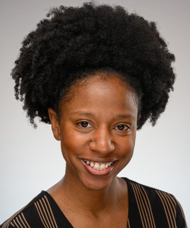 @iamyesyouareno Ladies and gentlemen,   Kimberley McKinson, the author of this article and 'an assistant professor of anthropology'. Her teaching interests, who could have guessed, 'include slavery and postcoloniality, and critical black historiography.'