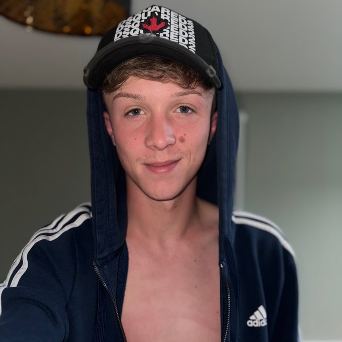 JamesYalchXXX