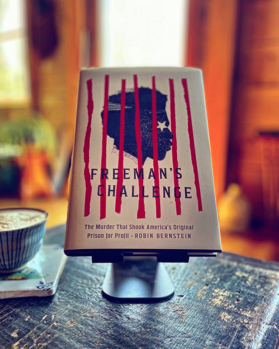 ✨Happy Pub-Day ✨to @RobinBernstein's history, FREEMAN’S CHALLENGE (@UChicagoPress)! Thank you to the fine (& sharply witty) editing mind of @TimothyMennel, to our tireless publicist Carrie Olivia Adams, & to Jill Shimabukuro, whose guidance on this stunning cover was brilliant!