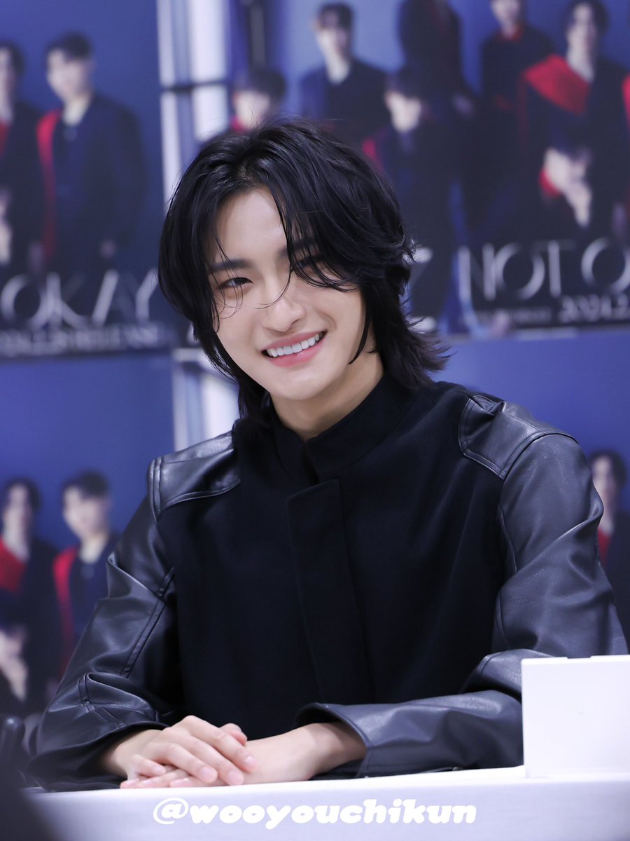 pseonghwapics's tweet image. best smile on earth