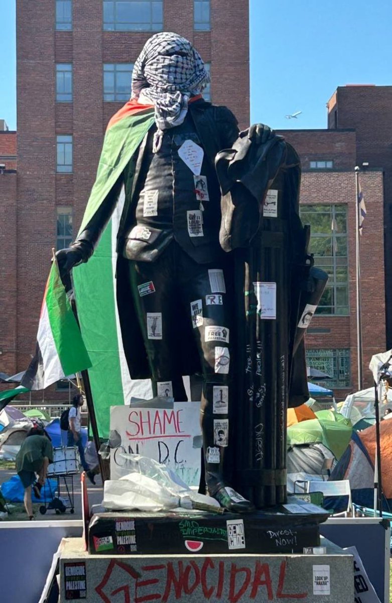 Yesterday this was a statue of George Washington on campus in DC. Now it has been transformed into a terrorist. 

#FreePalestine #domesticterrorists