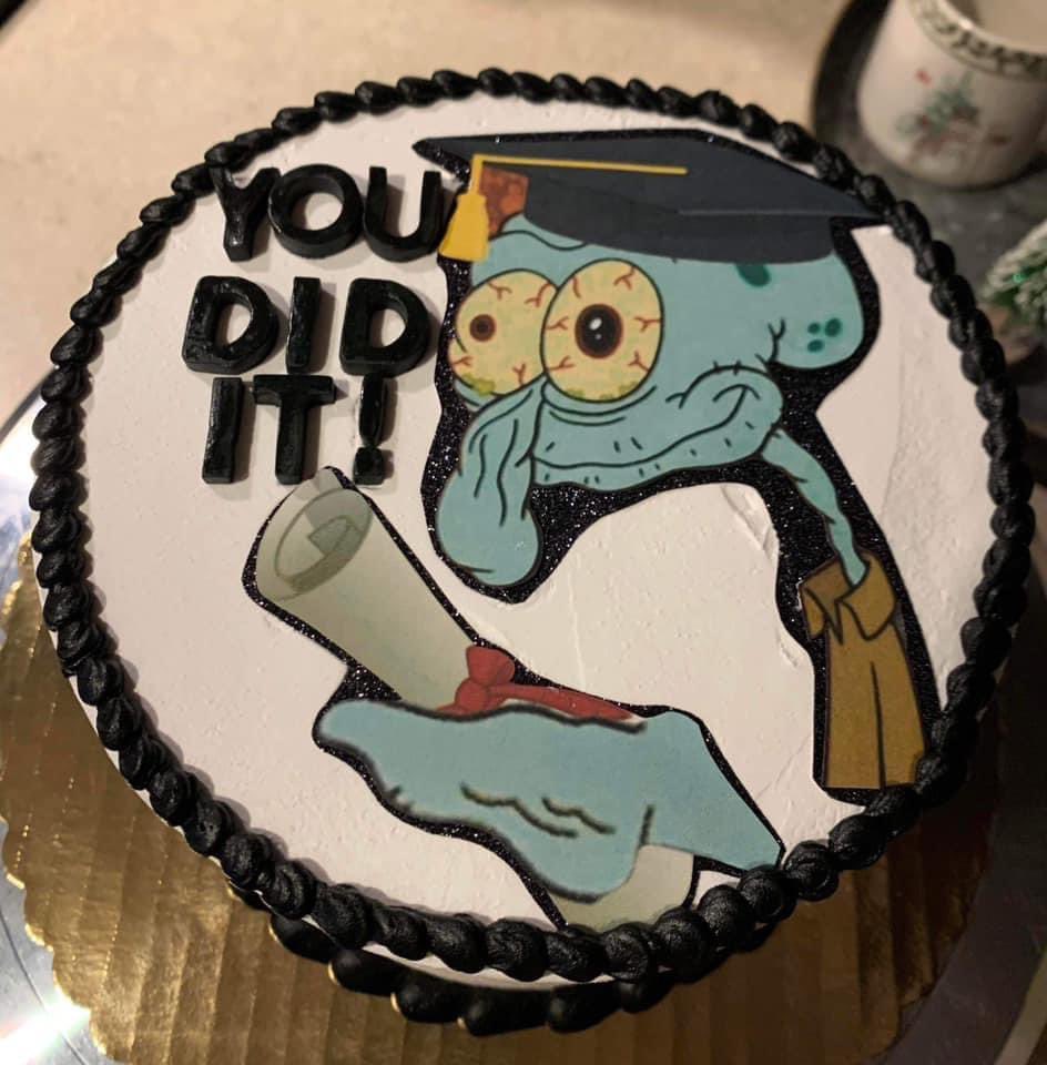 Getting this cake for graduation 🥹