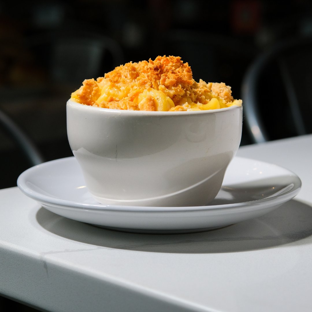 Warning: our mac and cheese may cause sudden cravings and intense feelings of happiness! 🚨🧀 Get ready to satisfy your cheesy desires.

#CheeseObsession #SatisfyYourCravings #Macandcheese #Phyllis #Restaurant #Food #Foodlovers #Foodie