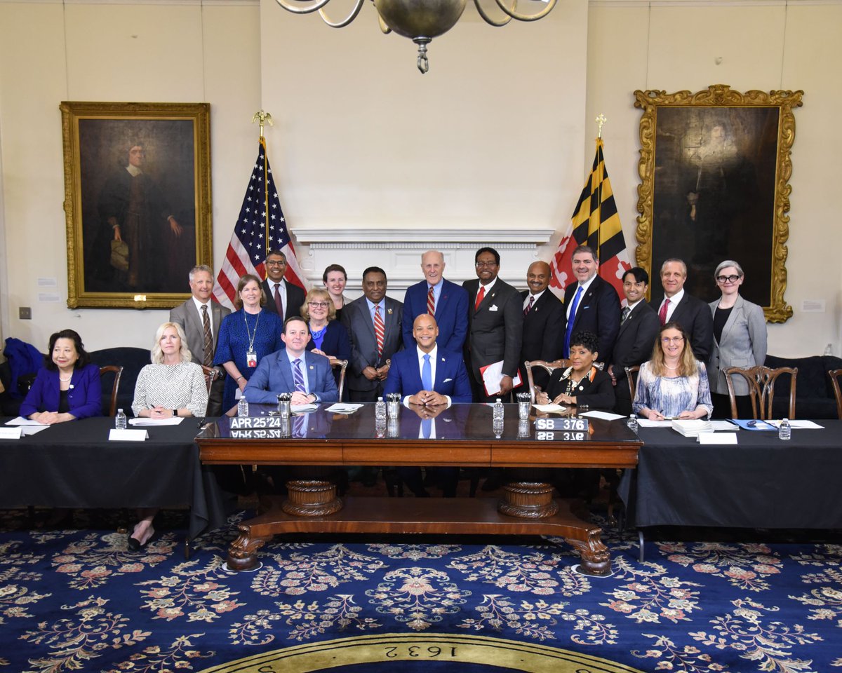 Pleased to join @GovWesMoore, @VarshneyAmitabh, and many others for the signing of this bill last week to support the #UMD Institute for Health Computing. This will help us further improve the health and well-being for those across the state through advanced technology systems.