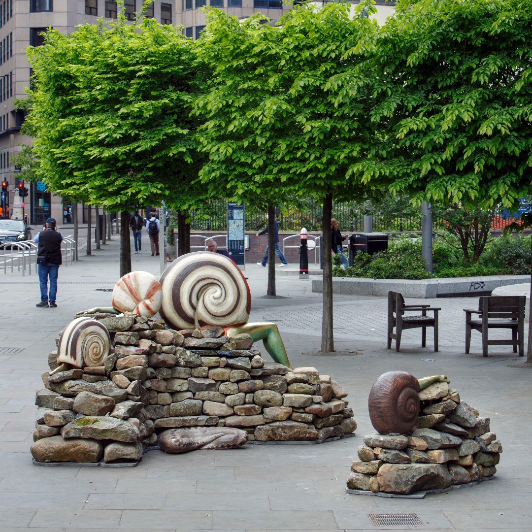 Looking for outdoor activities over this Bank Holiday Weekend (4-6 May)? Head to the the City and follow a trail of captivating artworks in public spaces. 📆 Last chance to see the full set of 18 artworks in 12th Edition @sculpturecity 🗺️ Details & map: bit.ly/3TE7n11