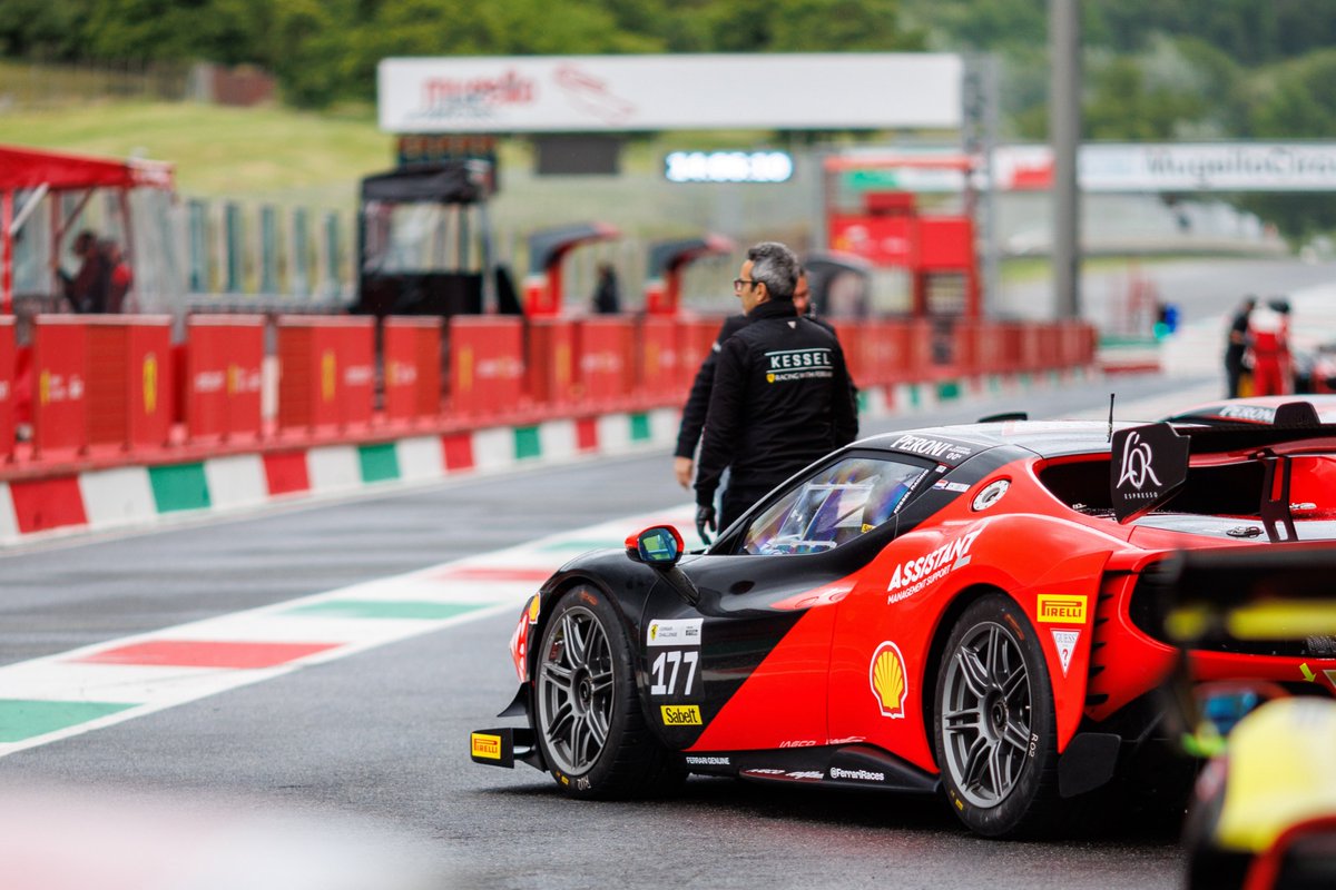 Introducing the #Ferrari296Challenge to an old friend, @MugelloCircuit 🇮🇹

Trofeo @pirellisport Coppa @ShellMotorsport #FerrariChallenge #FerrariCorseClienti #FerrariRaces