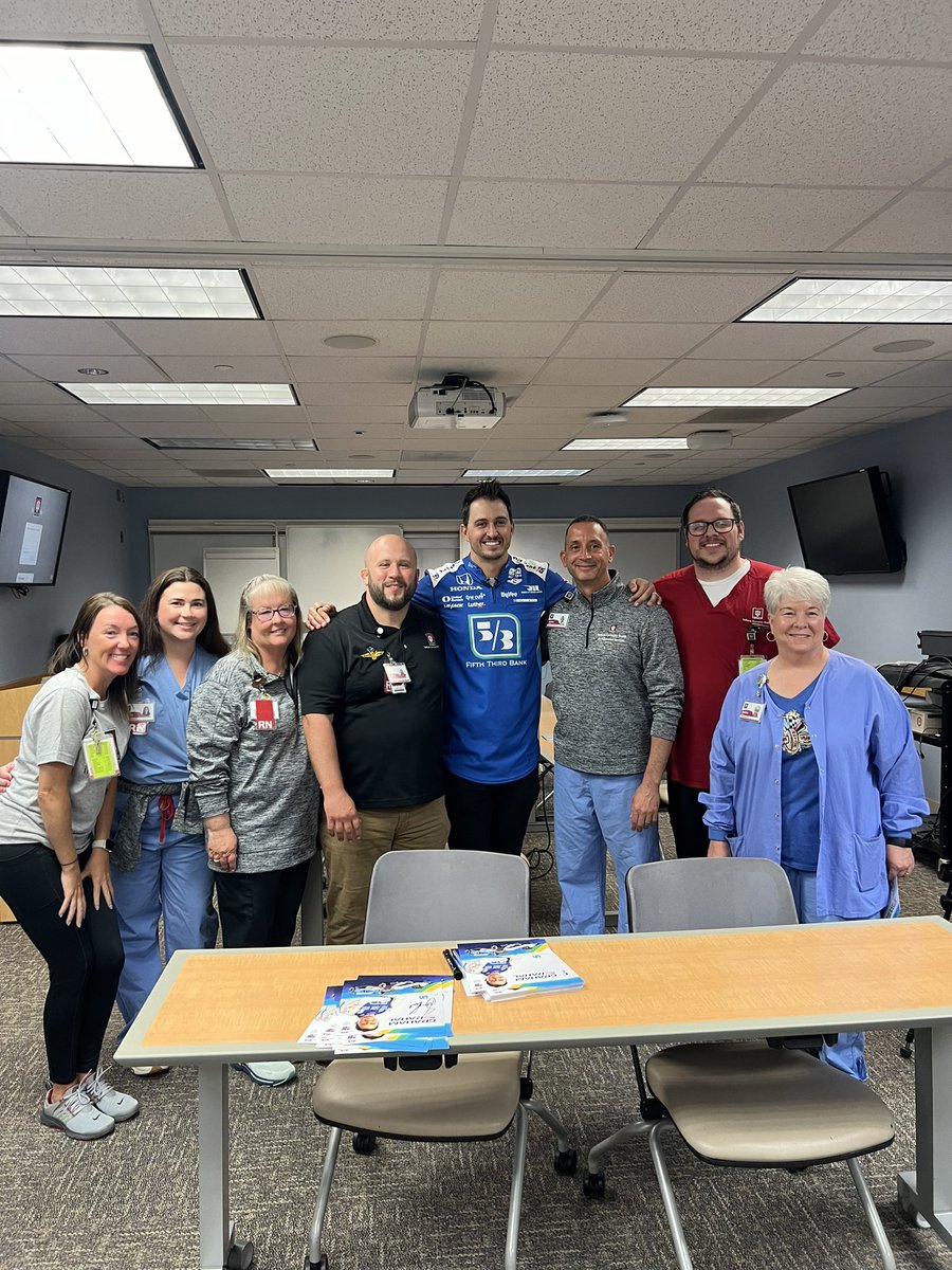 Not all heroes wear capes … some wear scrubs at @IU_Health🫶 @GrahamRahal spent the morning meeting the incredible doctors, nurses and support staff🩺 Thankful for IU Health’s partnership with @IndyCar + @IMS!
