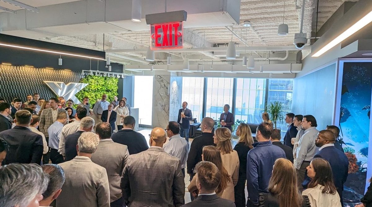 This week, @wwt_inc CEO @jimpkavanaugh, along with EVPs Sara Goellner and Matt Horner, stopped by 1 Manhattan West to host a town hall and connect with our employees in New York City! #WWTLife