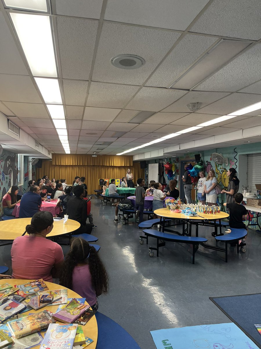 After School Tutoring Celebration! 🎉 Kudos to @BertiSharpLAS and <a href="/LRemchuk/">Lisa Remchuk</a> for developing and leading such a successful initiative! 🙌🏻 #sharpsharks #collsedu