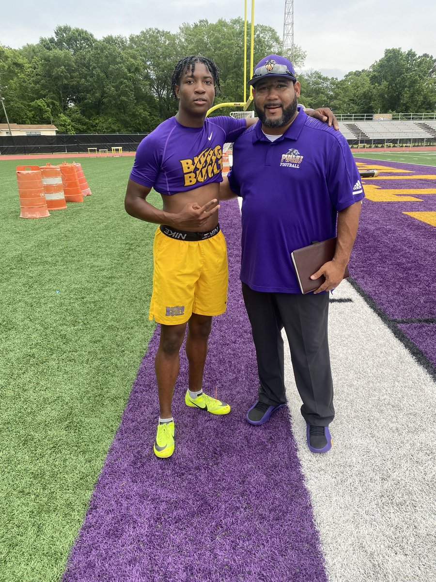 after a great conversation with @AlvinFosselman I am beyond excited to receive a offer from Prairie View A&M💜💛 @tv2p @CJ_AndersonJr @Coach_CJBailey @MacCorleone74 @MohrRecruiting @CoachAGibbs @EricGray85