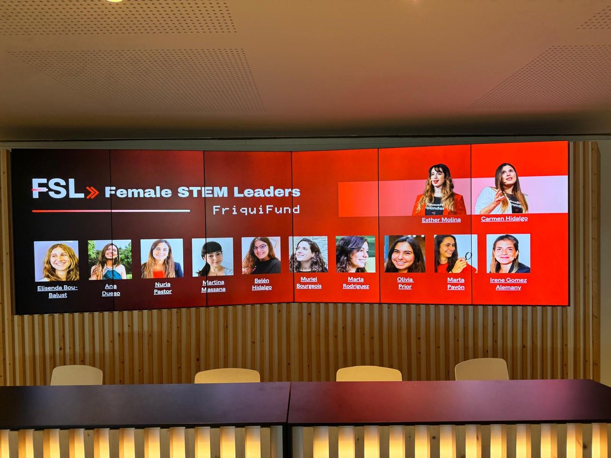 elisenda_bou's tweet photo. Gracias a @youngitgirls por sumarse a esta iniciativa, y a @CosmoCaixa_CAT por ofrecernos la oportunidad de realizar este evento en un sitio tan mágico como el Museu de la Ciencia Cosmocaixa. https://t.co/ZyL8Eju47h