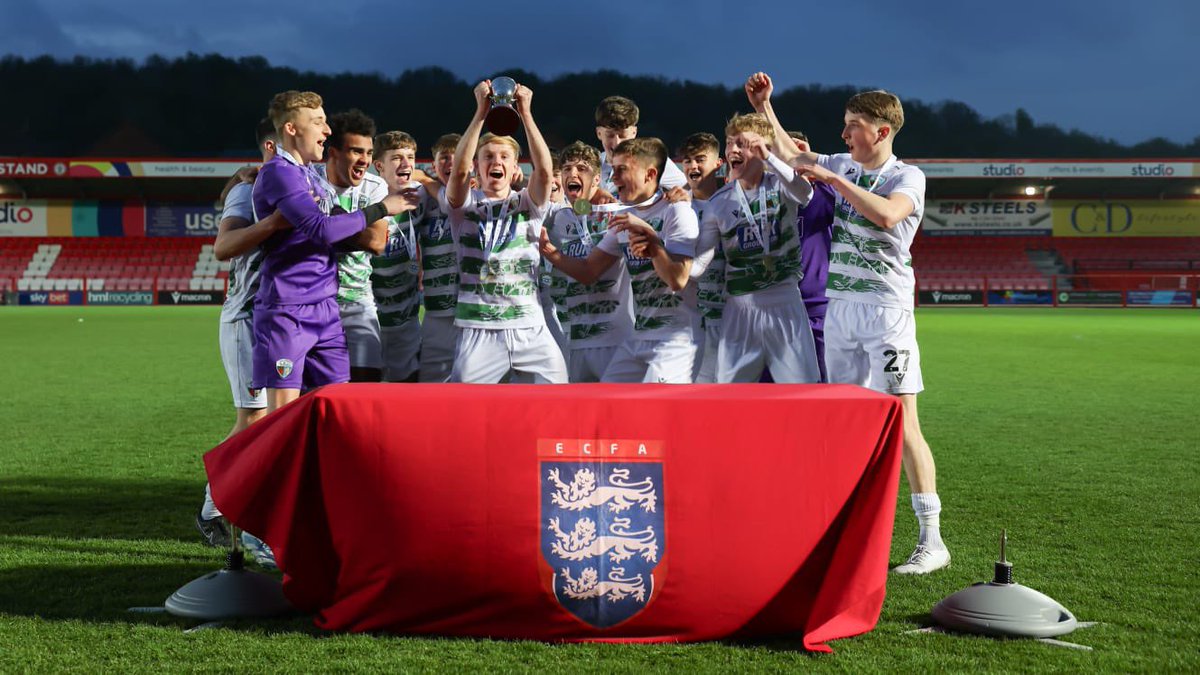TNS North Shropshire College lift the ECFA Men’s Senior Cup for the first time tnsfc.co.uk/2024/05/02/tns…