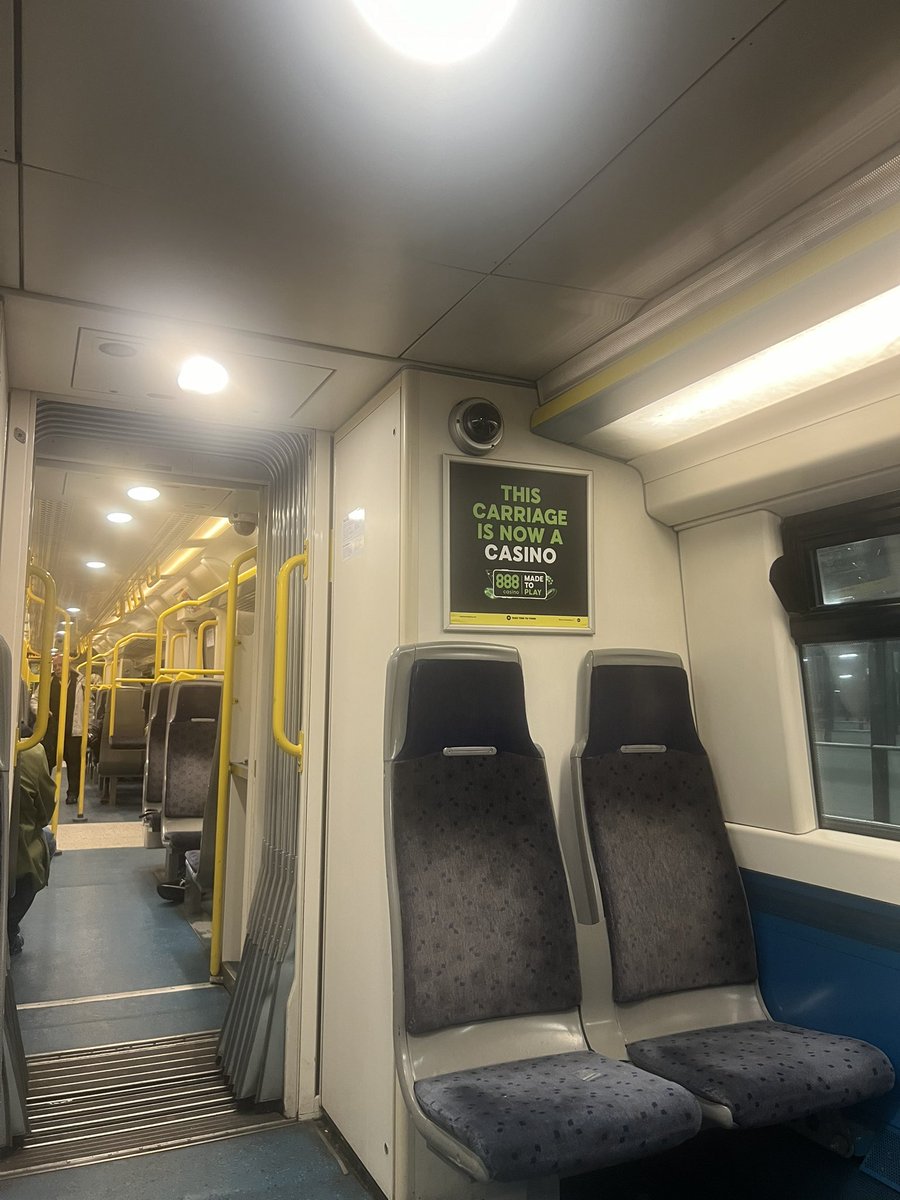 thorneaddyman's tweet image. Why is this allowed? @SouthernRailUK @nationalrailenq 

#gamblingaddict