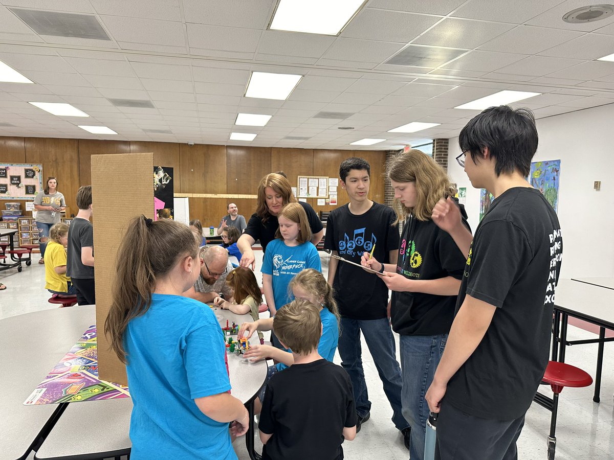 Mark Buckner tweet media