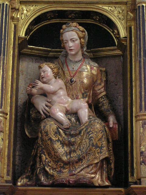 #ReginaCaeli 'Reina del cielo alégrate; aleluya' Nuestra Señora de Oviedo, Oviedo (España)