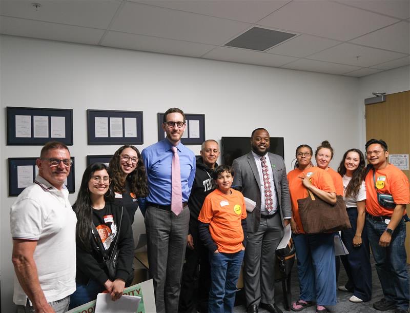On #HungerActionDay, we partnered with California Hunger Action Coalition at the Capitol for equitable food access. Thanks Senator Scott Weiner, Assemblymember Matt Haney, and Assemblymember Phil Ting for meeting with us! 🍽️✊ #GlideInAction