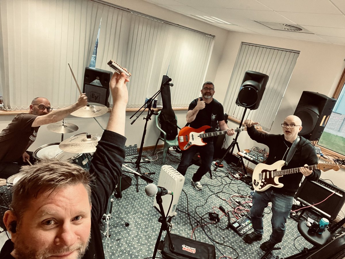 Awww shit, @TheBrokenCreels are back in the rehearsal room for some recording and our next gig at @DrummondsAberd1 on 31st of May!