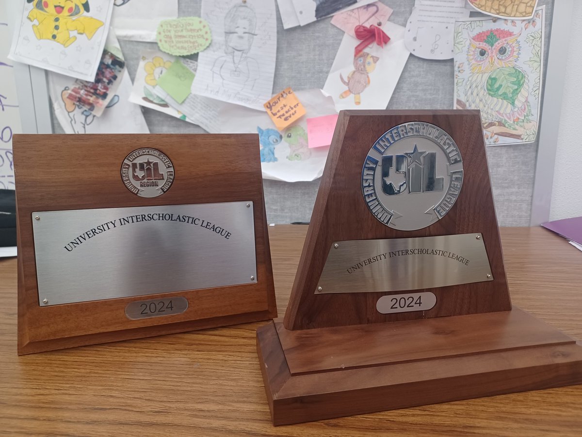 UIL was an amazing success this year for the BAMS Orchestra! In addition to Non-Varsity earning sweepstakes, Varsity received a Superior rating on stage and an Excellent rating on an extremely challenging sightreading evaluation! It is the greatest honor to be your teacher! 🤩🥹