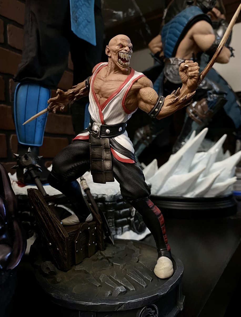 @mrjuicypops @TweedyMK Yeah @collectsideshow & @IronStudios is killing it right now with the 1/10 scale! They just released Baraka