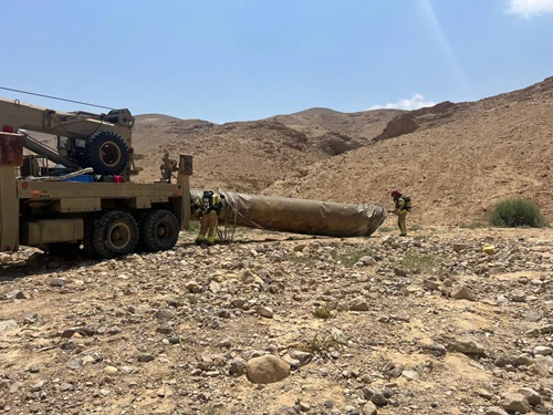 #IDF forces cleared the remains of another surface-to-surface #Iranian missile that was intercepted in the Nahal Yalim area, near Arad, from the #IranAttack last month. 
#Israel #iranisraelconflict #IraniansStandWithIsrael #StandwithIsrael #Israaelforever #IDFHeroes #Oct7…