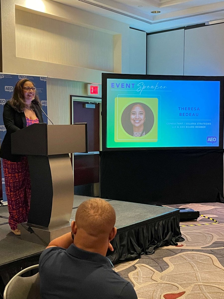 AEO wraps up our #RegionalCouncilsSummit w/ a reception to honor our new President &amp; CEO, Natalie Madeira Cofield. Longtime AEO Board Member, Theresa Bedeau, extolls Cofield's virtues and states that "Leadership is a beacon to those of us in the small business community." #newera