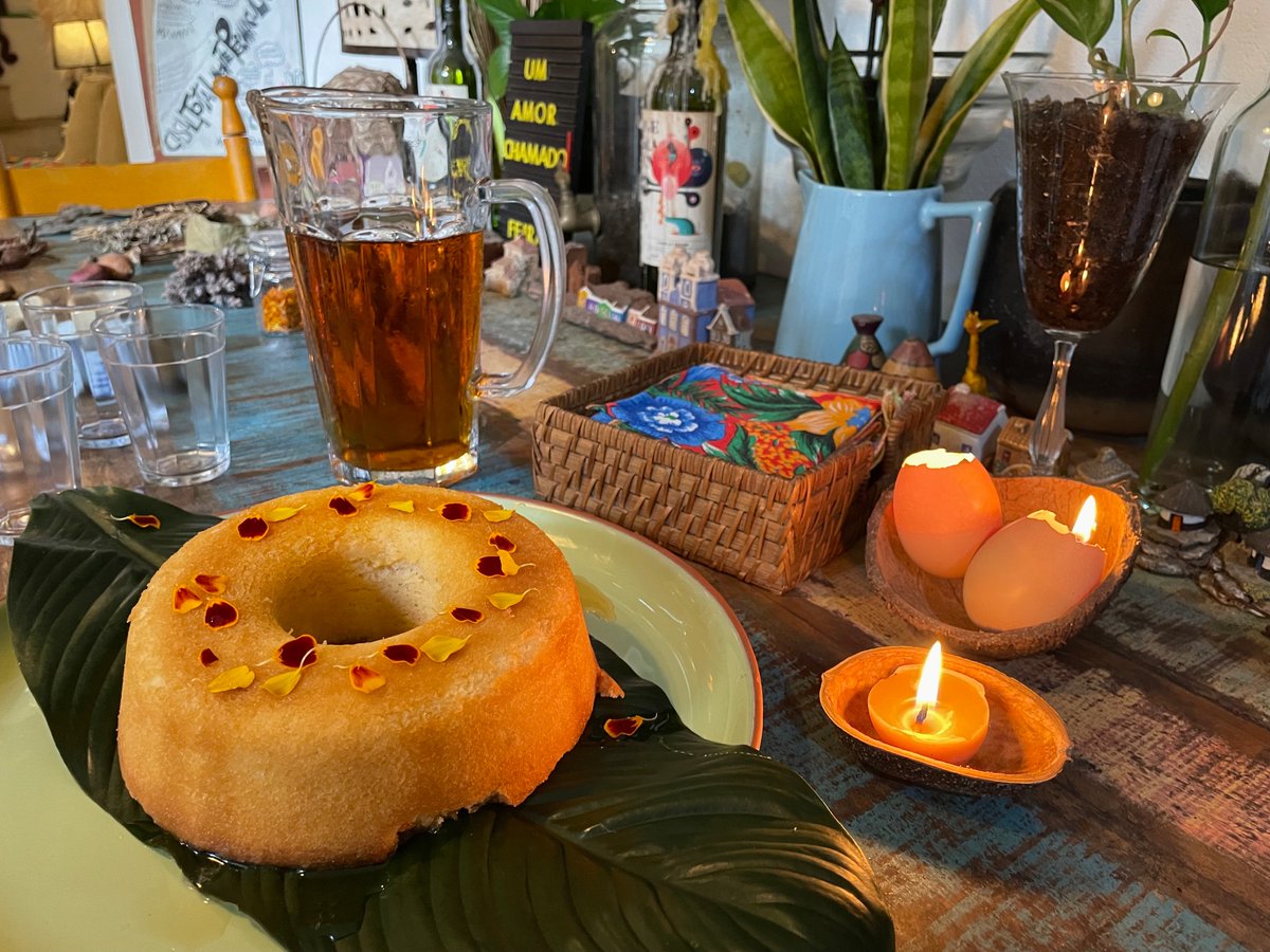 anandaapplereal's tweet photo. CASA PLANTA - um Sobradinho em Pinheiros tem + de 300 plantas de comer. E reúne a produção de empreendedoras por uma cidade mais rural, saudável e econômica. Nesta sexta no Quadro Verde do Bom Dia SP. https://t.co/ghXult1NWk