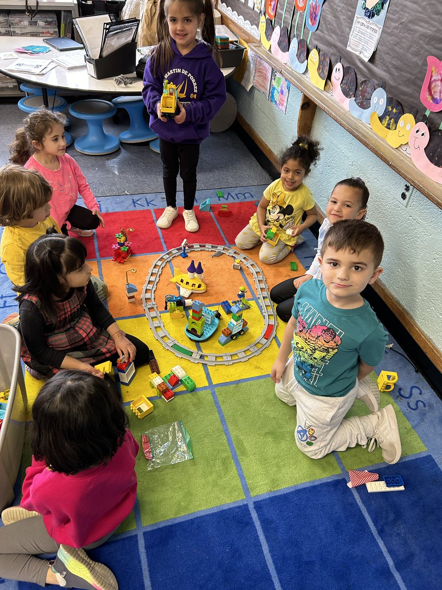 STEM challenge! Pre-K built communities around the train track. Then they watched as their train🚂 moved around.  <a href="/HowellRoadVS13/">Howell Road Elementary School</a> <a href="/VS13UFSD/">ValleyStream13UFSD</a>