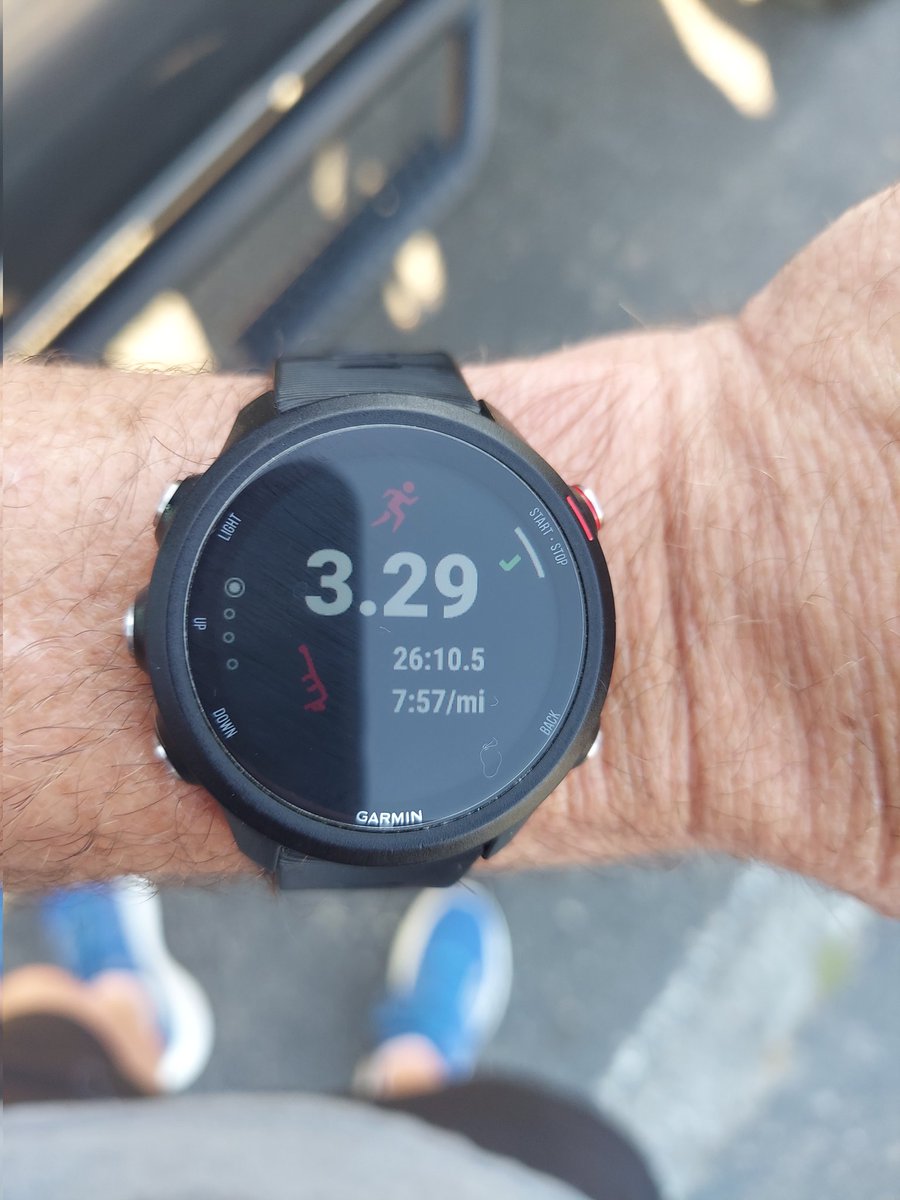 Not blazing, not far, but logged a few miles during the boy's soccer practice.

Forgot to log my pushups / crunches this morning.  But only did 202 / 101 before I left.  Will have to finish them up when I get home.

#NoExcuses #Running #FitLife
