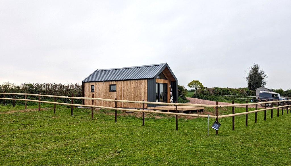 Ally Hunter Blair tweet media