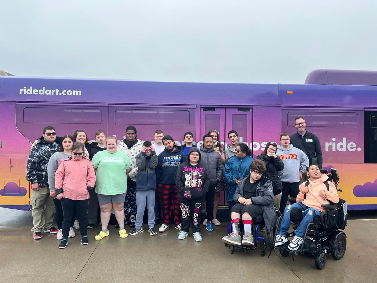 Today, JHS students with the 4+ program were trained on riding the bus by Catlin Curry, a Des Moines Area Regional Transit Authority (@ridedart ) mobility coordinator who provides education and outreach. This was such a great experience and well done presentation! The kids loved