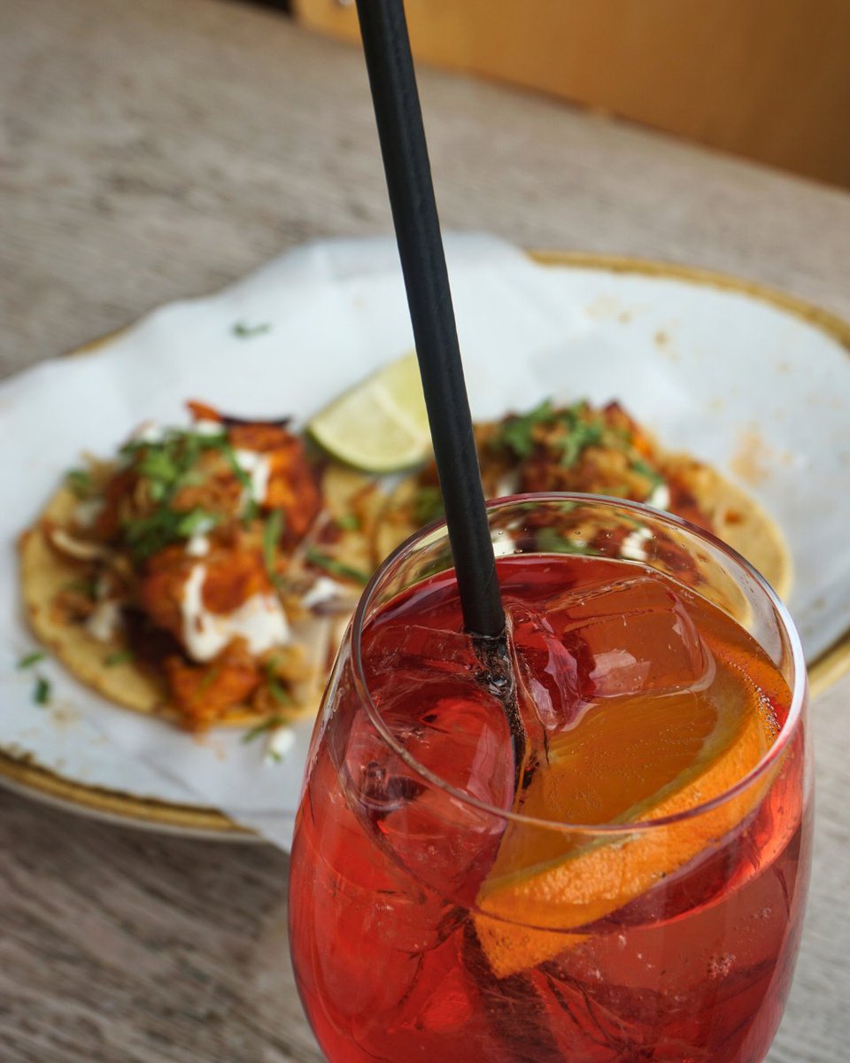 Tacos, nachos and a spritz 🌮 That's a good way to spend an evening.