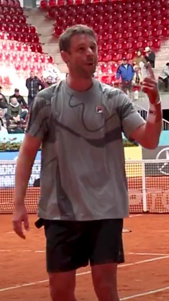 Sí, Zebolla, sí, sos el #1. <a href="/HoracioZeballos/">horacio zeballos</a> le ganó a Rafa Nadal🇪🇦 una final en polvo de ladrillo, #1 del mundo en dobles y ahora va por...