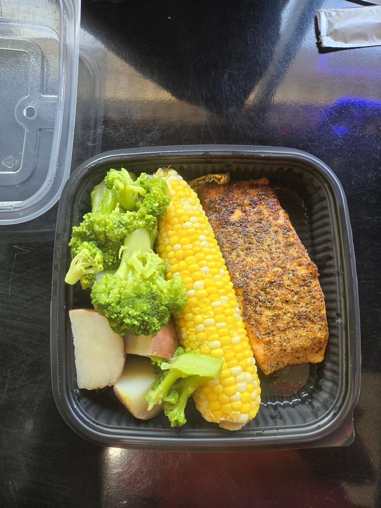 Allan26941776's tweet image. Got these delicious dishes today #CooksKitchen💗