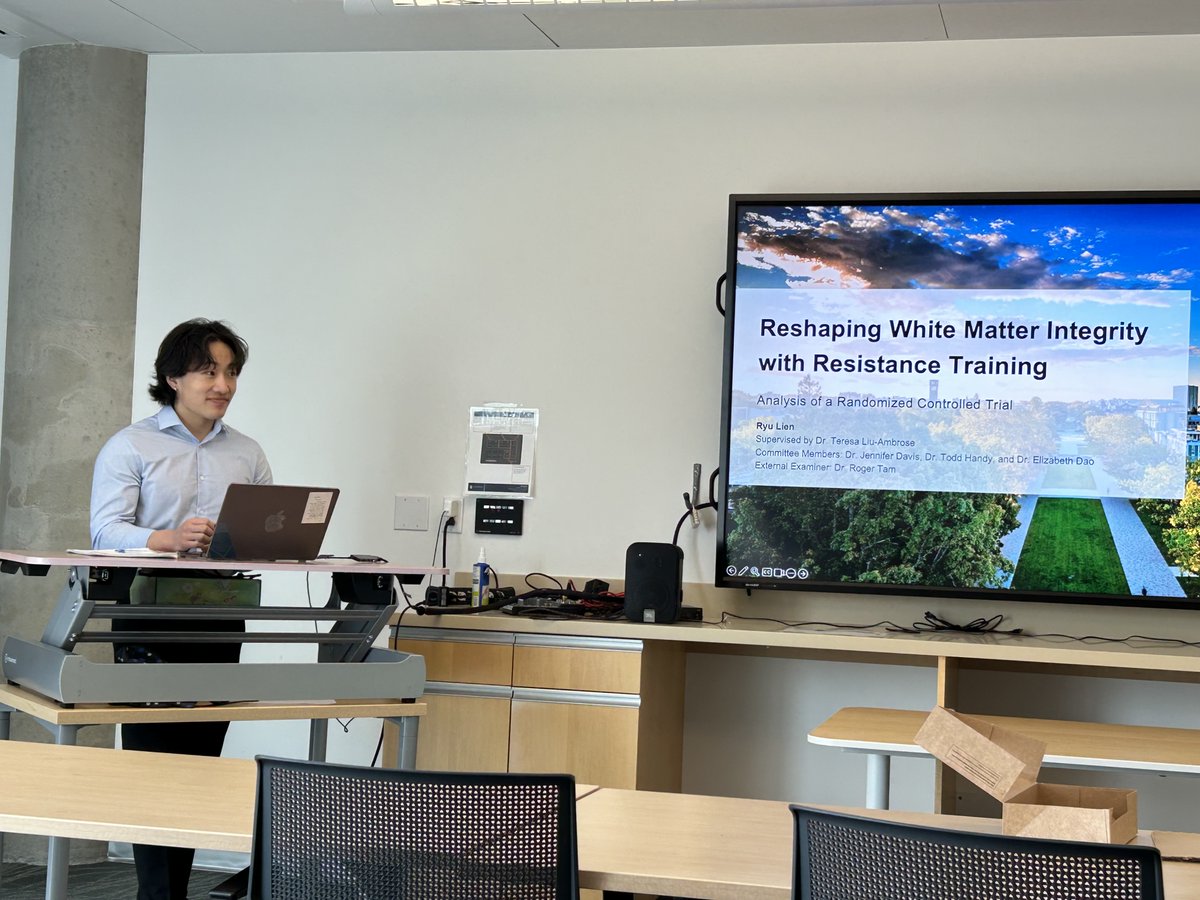 Congratulations to Ryu Lien who recently defended his MSc titled Reshaping White Matter Integrity with Resistance Training. Great work Ryu! @ubcRHSC